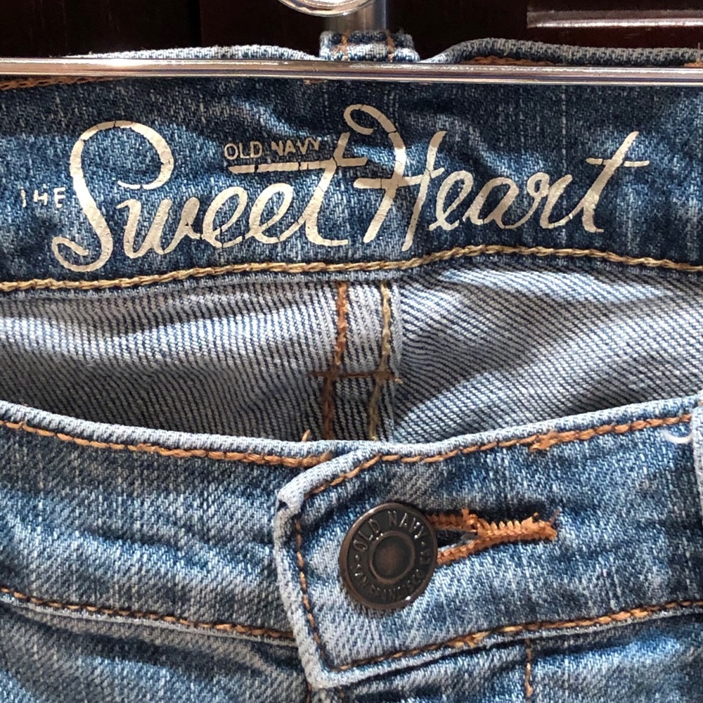 Old navy sweetheart cut size 2 long